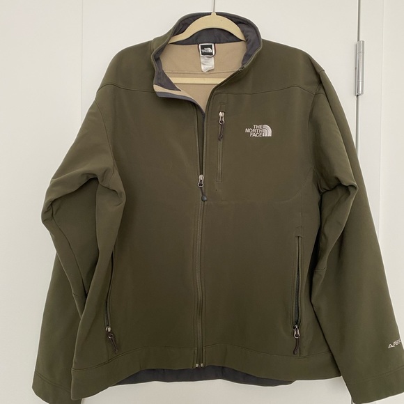 KHAKI MENS NORTH FACE - Picture 1 of 5
